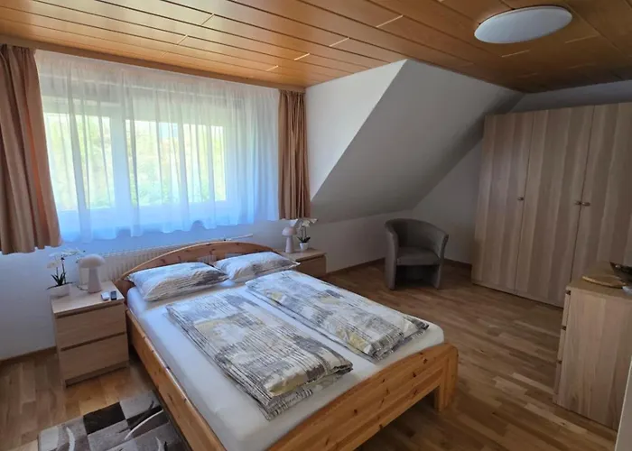 アパート Hirsch Panorama *